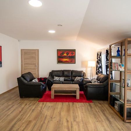Apartamenty Podwarszawskie Stara Wies  Extérieur photo