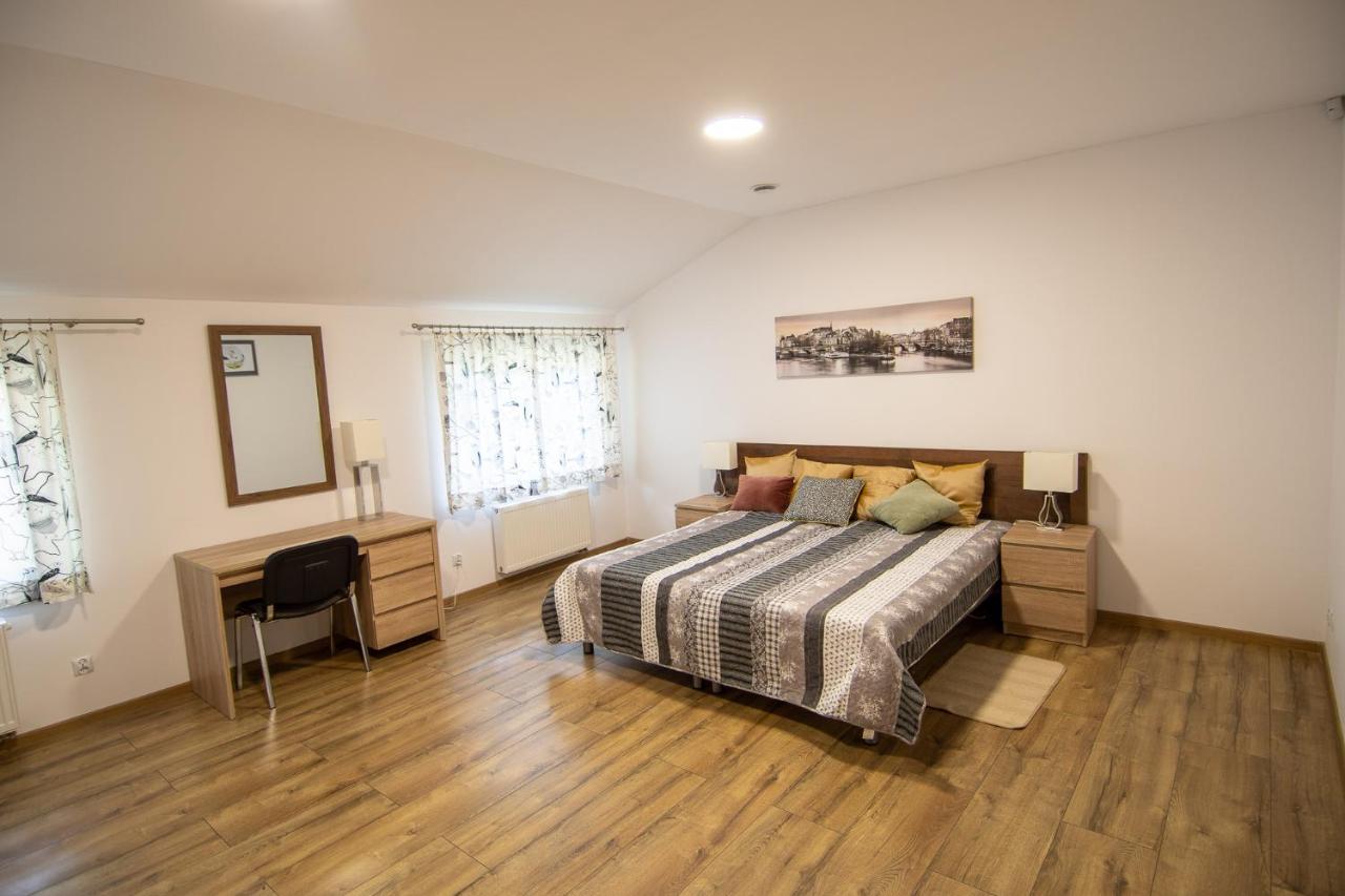 Apartamenty Podwarszawskie Stara Wies  Extérieur photo